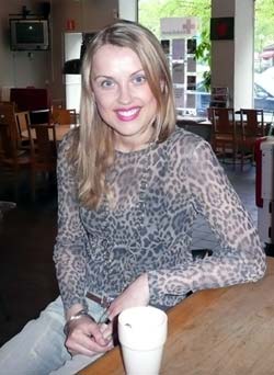 Magdalena Konefal på café Blooms